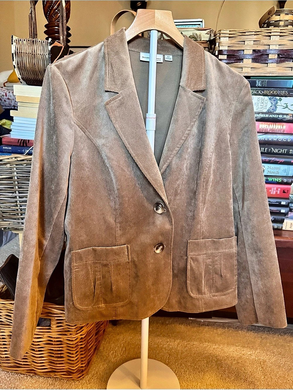 Studio Works Brown Blazer Size 16P